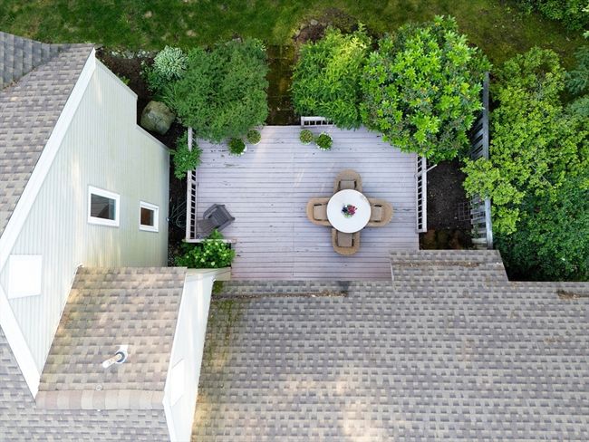 10 - 10 Fox Holw, Condo with 2 bedrooms, 3 bathrooms and 2 parking in Wayland MA | Image 41