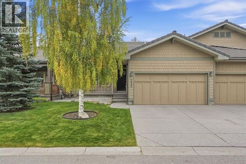 272 Bridle Estates Road Sw, Calgary, AB, T2Y0E9 | Card Image