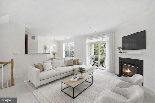 13040-13040 Cabin Creek Rd, HERNDON, VA, 20171-4809 | Card Image