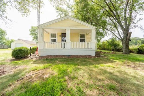 3676 E Ponderosa Ln, Springfield, MO, 65803-7907 | Card Image