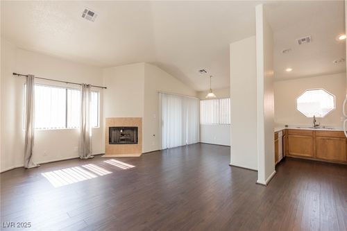 202-5056 S Rainbow Blvd, Las Vegas, NV, 89118-0925 | Card Image
