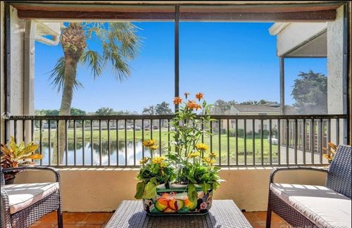 205-7300 Nw 1st St, Plantation, FL, 33317-2252 | Card Image