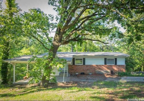24 Westmont Cir, Little Rock, AR, 72209-1720 | Card Image