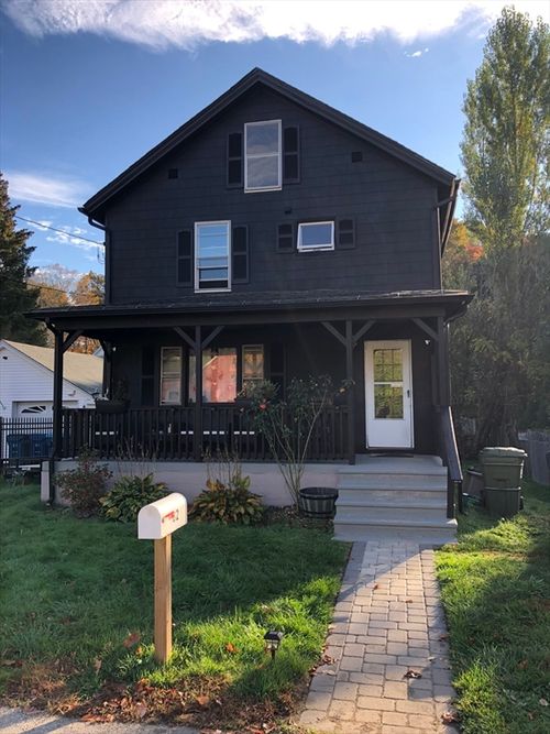 82 Grove St, North Brookfield, MA, 01535-1981 | Card Image
