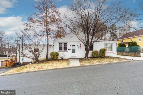 101 E Somerdale Rd, SOMERDALE, NJ, 08083-1104 | Card Image