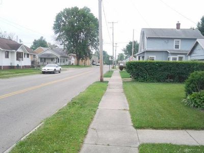 21 S 2nd Street, House other with 2 bedrooms, 1 bathrooms and null parking in Fairborn OH | Image 2