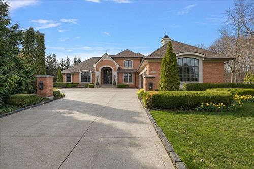 2779 Turtle Lake Dr, Bloomfield Hills, MI, 48302-0767 | Card Image