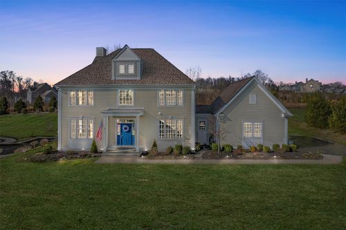 28 Stone Hollow Dr, Brewster, NY, 10509-2679 | Card Image