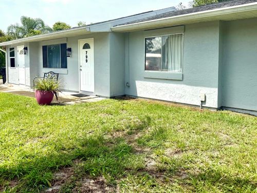 799 Nw Jorgensen Rd, Port St. Lucie, FL, 34983-1127 | Card Image