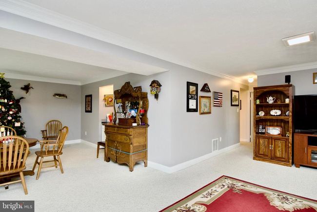 6690 Old Blacksmith Dr, House other with 5 bedrooms, 3 bathrooms and null parking in BURKE VA | Image 38