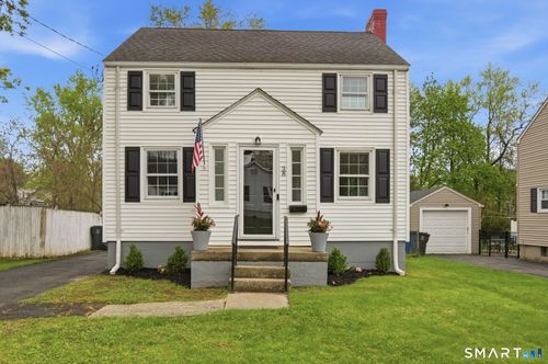38 Saint Augustine St, West Hartford, CT, 06110-1159 | Card Image