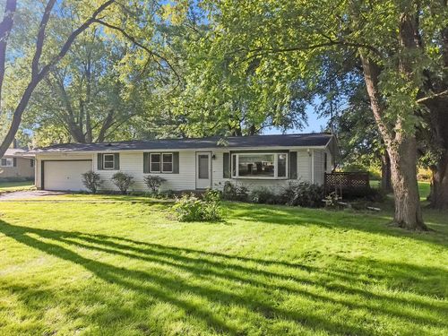 W5117 Strawberry Hill Drive, Sugar Creek, WI, 53121 | Card Image