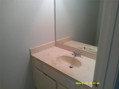 unit-a-5810 Twisted Pine Ct, Houston, TX, 77039-6418 | Card Image