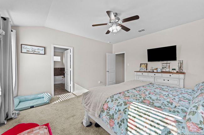 9814 Selestat Pt, House other with 3 bedrooms, 2 bathrooms and null parking in Schertz TX | Image 13