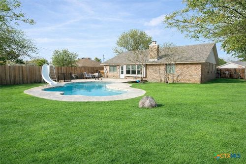 1609 Woodhill Dr, Round Rock, TX, 78681-7237 | Card Image