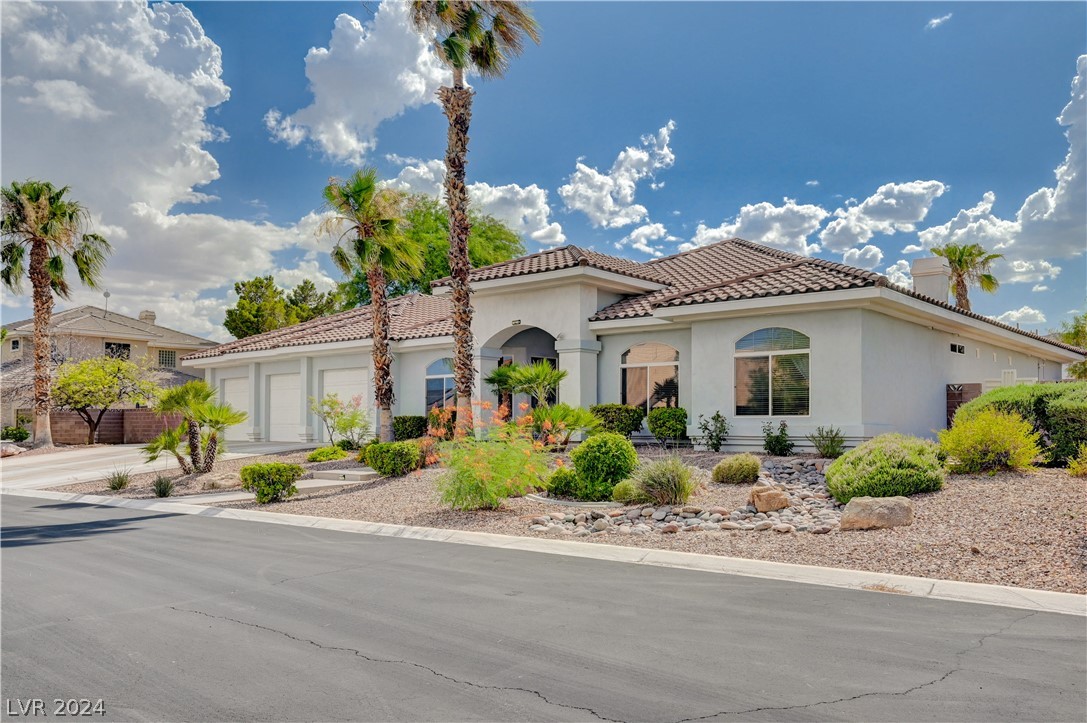 Bugsy Siegal Cir, Las Vegas, NV 89149