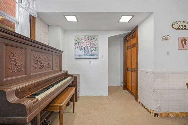 205 4 Th St, House other with 4 bedrooms, 2 bathrooms and null parking in Freeport PA | Image 25