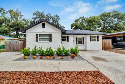 1912 E Emma Street, House other with 4 bedrooms, 3 bathrooms and null parking in Tampa FL | Image 1