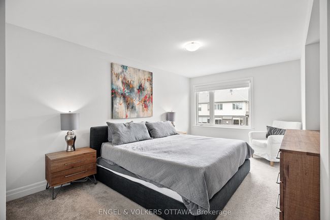 844 Quartet Ave, House attached with 4 bedrooms, 3 bathrooms and 2 parking in Gloucester ON | Image 13