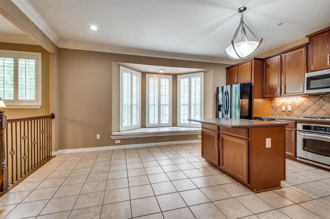 1416 Chase Ln, Townhouse with 4 bedrooms, 4 bathrooms and null parking in Irving TX | Image 13