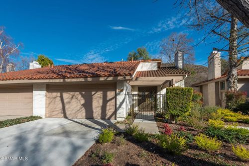 784 N Valley Dr, Westlake Village, CA, 91362 | Card Image