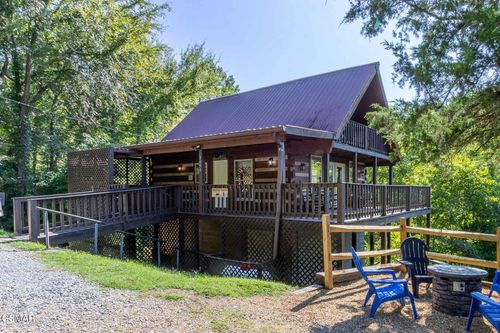 1455 Honey Oaks Way, Sevierville, TN, 37876-2686 | Card Image