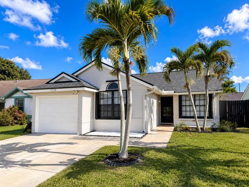 1228 Chippewa St, Jupiter, FL, 33458-6836 | Card Image
