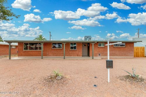7433 E 19th St, Tucson, AZ, 85710-5005 | Card Image