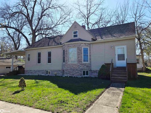 1403 Des Moines St, Webster City, IA, 50595-2815 | Card Image