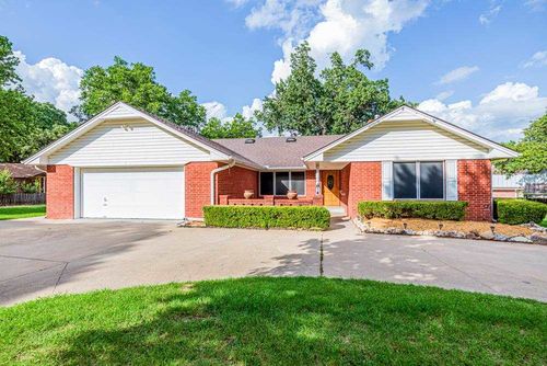 1100 Payne St, Perkins, OK, 74059-4144 | Card Image