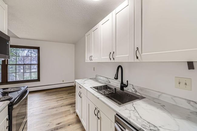 804 Old Settlers Trail #7 - Web Quality - 005 - 11 Kitchen.jpg | Image 7