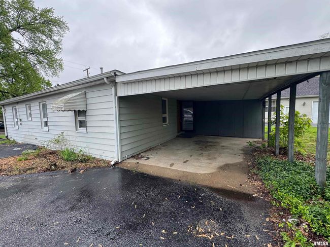 809 W Chestnut St, House other with 2 bedrooms, 2 bathrooms and null parking in Marion IL | Image 14