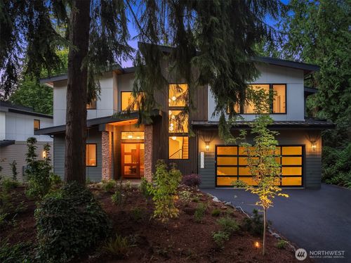 5222 Forest Ave Se, Mercer Island, WA, 98040-4626 | Card Image