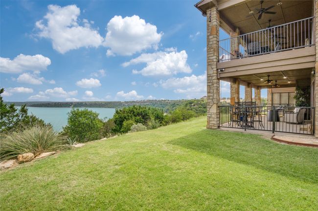 101 Eagle Pt, Condo with 2 bedrooms, 2 bathrooms and null parking in Graford TX | Image 8