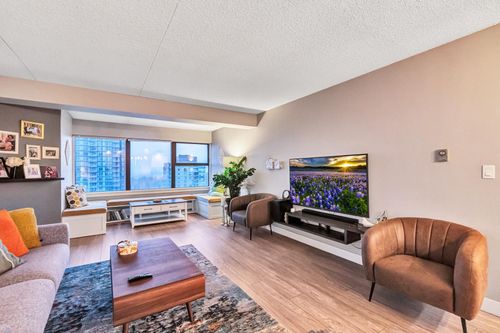 1204-1515 Eastern Ave, North Vancouver, BC, V7L4R2 | Card Image