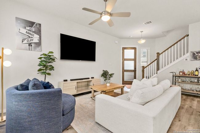 UNIT-33 - 5843 Whitby Rd, House other with 3 bedrooms, 3 bathrooms and null parking in San Antonio TX | Image 7