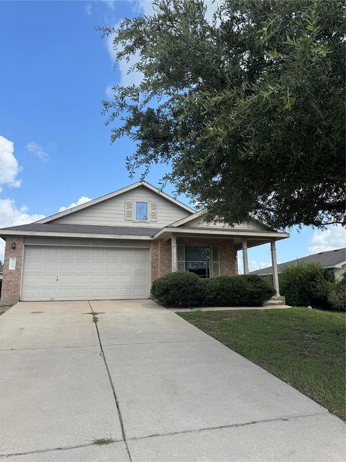 209 Lake Washington Dr, Kyle, TX, 78640-5178 | Card Image