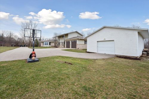 7990 E Eaton Hwy, Mulliken, MI, 48861-9707 | Card Image