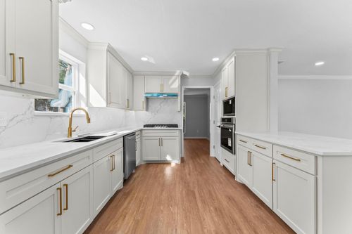 7911 Kleingreen Ln, Spring, TX, 77379-7124 | Card Image