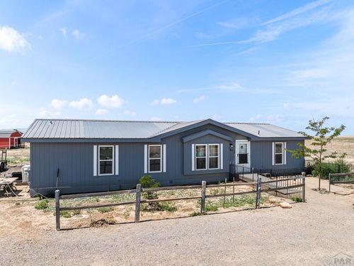 5671 Broadacre Rd, Avondale, CO, 81022-9720 | Card Image