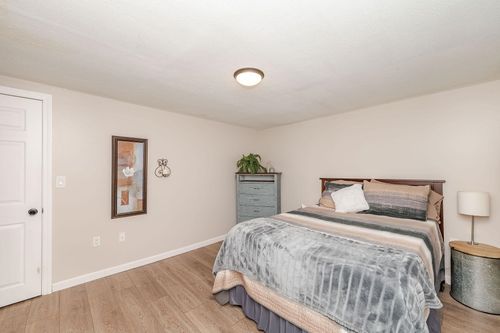 132 Seavey Rd, Belmont, NH, 03220-3902 | Card Image