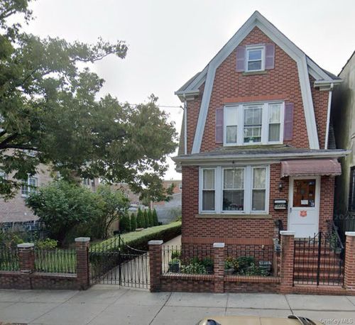 10244 47th Avenue, New York, NY, 11368 | Card Image