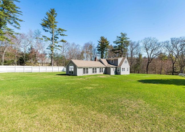 2 Ichabod Dr, House other with 4 bedrooms, 3 bathrooms and null parking in Merrimack NH | Image 31