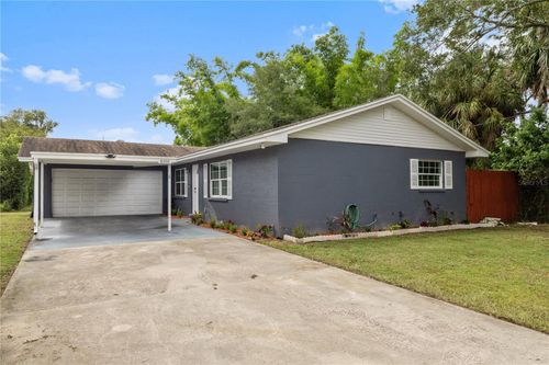 8916 Memorial Hwy, TAMPA, FL, 33615-3703 | Card Image