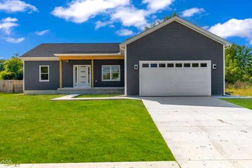 201 Degurse Ave, Marine City, MI, 48039-1531 | Card Image