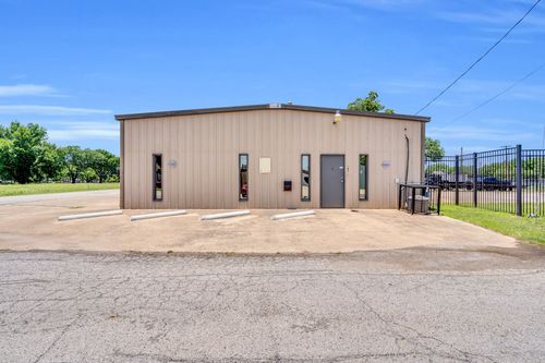 106 Mcclung St, Seagoville, TX, 75159-3750 | Card Image