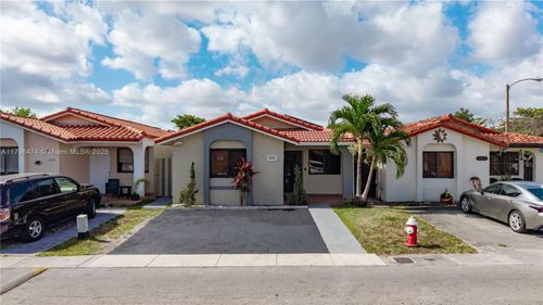 2462 W 65th St, Hialeah, FL, 33016-4379 | Card Image