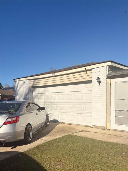 1107 Cornwall Ct, Slidell, LA, 70461-4411 | Card Image