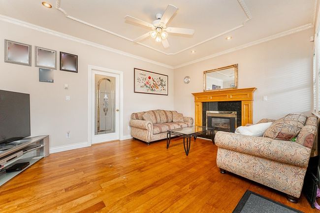 1437 E 58th Ave, House other with 7 bedrooms, 5 bathrooms and 4 parking in Vancouver BC | Image 14
