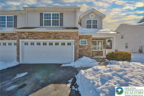 812 S Fork Dr, EASTON, PA, 18040-7488 | Card Image